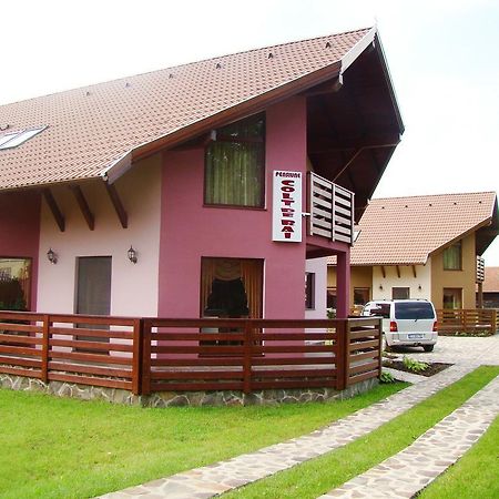 Hotel Colt De Rai Covasna Exterior foto