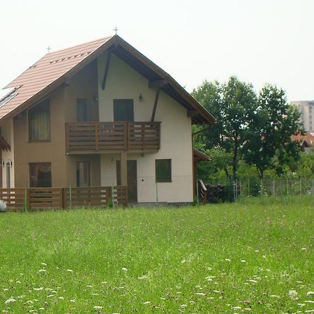 Hotel Colt De Rai Covasna Exterior foto
